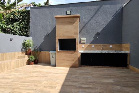 Apartamento à venda com 62m², 2 quartos e 1 vagaÁrea comum - Churrasqueira
