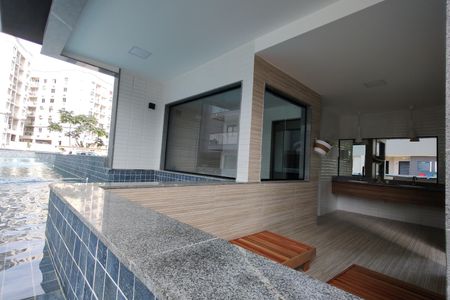 Apartamento à venda com 62m², 2 quartos e 1 vagaÁrea comum - Piscina