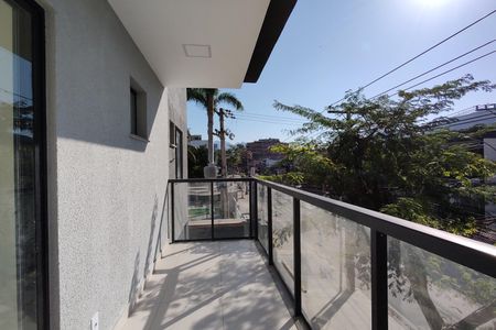 Varanda de apartamento para alugar com 2 quartos, 62m² em Taquara, Rio de Janeiro