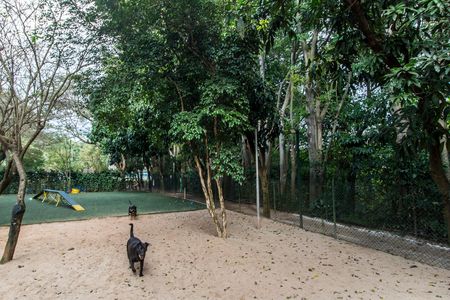 Casa de condomínio à venda com 382m², 4 quartos e 4 vagasEspaço Pet  