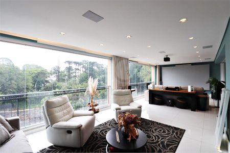 Apartamento à venda com 3 quartos, 230m² em Santana, São Paulo