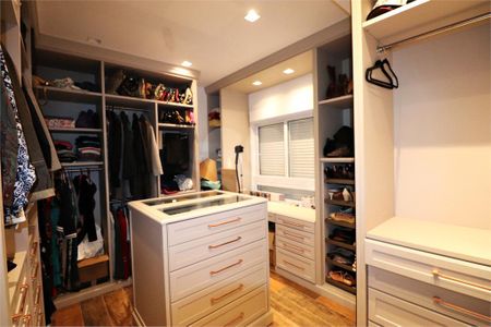 Apartamento à venda com 3 quartos, 230m² em Santana, São Paulo