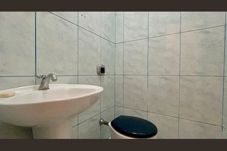 Apartamento à venda com 168m², 2 quartos e 1 vaga Apartamento à venda com 168m², 2 quartos e 1 vagaLavabo