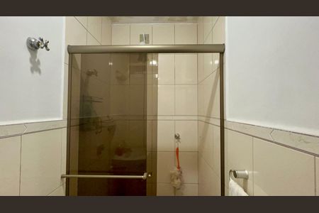 Apartamento à venda com 168m², 2 quartos e 1 vaga Apartamento à venda com 168m², 2 quartos e 1 vagaBanheiro da Suíte