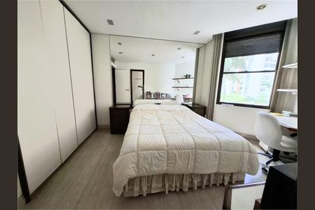 Apartamento à venda com 498m², 4 quartos e 4 vagas