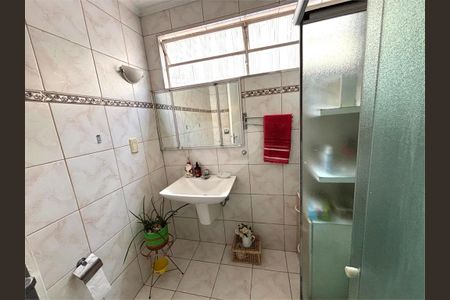 Casa à venda com 3 quartos, 160m² em Conjunto Residencial Santa Terezinha, São Paulo