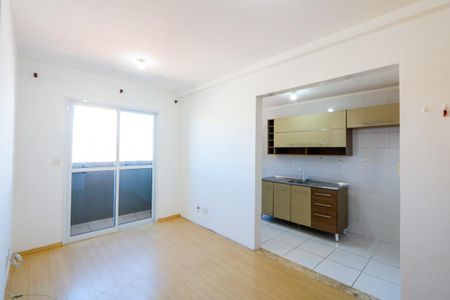 Sala de apartamento para alugar com 2 quartos, 50m² em Vila Floresta, Santo André