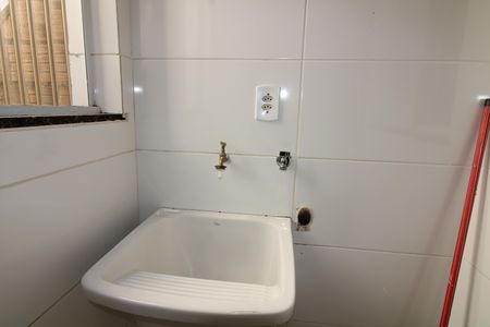 Apartamento para alugar com 38m², 2 quartos e sem vagaÁrea de Serviço