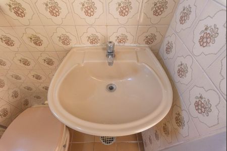 Apartamento à venda com 55m², 2 quartos e 1 vaga Apartamento à venda com 55m², 2 quartos e 1 vagaBanheiro