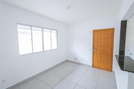 Sala de apartamento para alugar com 3 quartos, 85m² em Jaqueline, Belo Horizonte