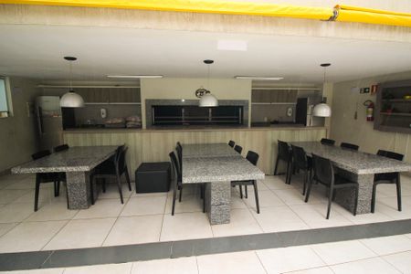 Apartamento para alugar com 54m², 2 quartos e 1 vagaÁrea comum - Churrasqueira