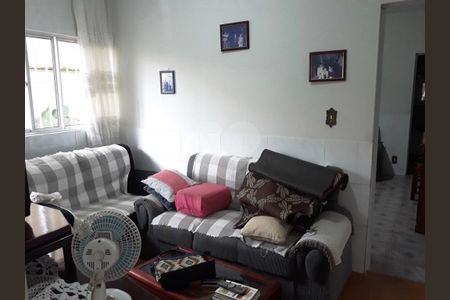 Casa à venda com 3 quartos, 120m² em Vila Nivi, São Paulo