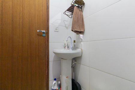 Apartamento para alugar com 55m², 2 quartos e 1 vaga Apartamento para alugar com 55m², 2 quartos e 1 vagaBanheiro