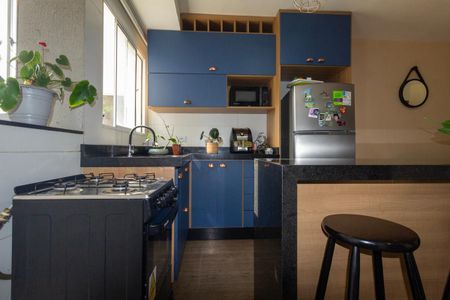 Apartamento para alugar com 55m², 2 quartos e 1 vaga Apartamento para alugar com 55m², 2 quartos e 1 vagaCozinha