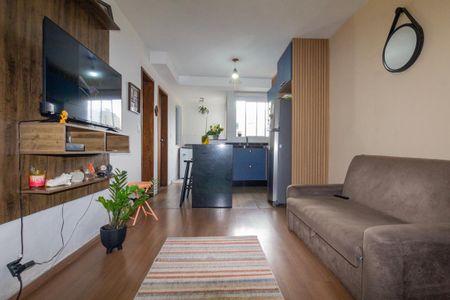 Sala de apartamento para alugar com 2 quartos, 55m² em Vila Granada, São Paulo