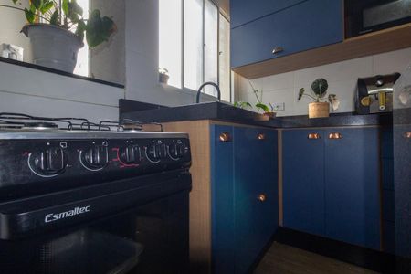 Apartamento para alugar com 55m², 2 quartos e 1 vaga Apartamento para alugar com 55m², 2 quartos e 1 vagaCozinha
