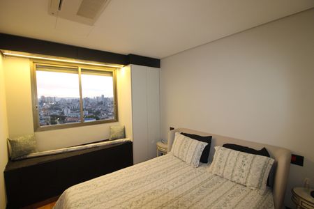 Apartamento à venda com 142m², 3 quartos e 2 vagasQuarto 3