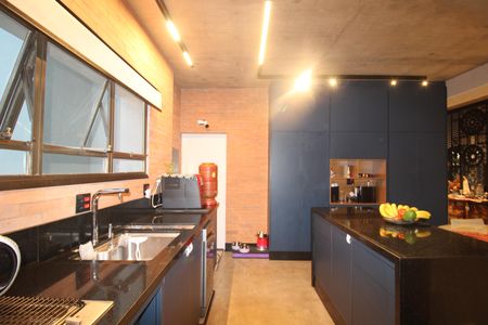 Apartamento à venda com 142m², 3 quartos e 2 vagasSala / Cozinha