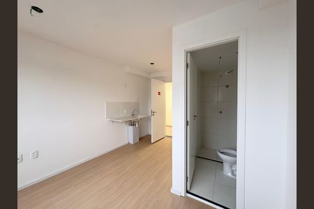 Quarto de kitnet/studio para alugar com 1 quarto, 17m² em Vila Arcadia, São Paulo