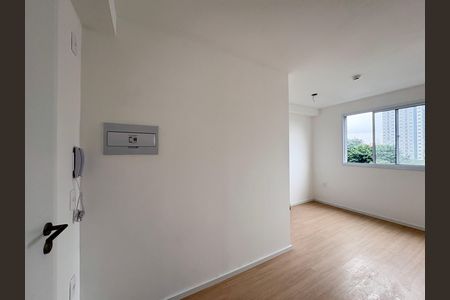 Cozinha de kitnet/studio para alugar com 1 quarto, 17m² em Vila Arcadia, São Paulo