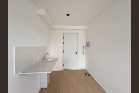 Studio para alugar com 17m², 1 quarto e sem vaga Studio para alugar com 17m², 1 quarto e sem vagaCozinha
