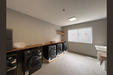 Studio para alugar com 17m², 1 quarto e sem vaga Studio para alugar com 17m², 1 quarto e sem vagaLavanderia