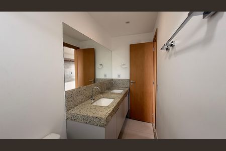 Apartamento para alugar com 67m², 2 quartos e 1 vagaBanheiro do Quarto 2