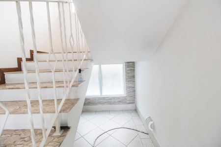 Casa de condomínio à venda com 385m², 2 quartos e 5 vagas Casa de condomínio à venda com 385m², 2 quartos e 5 vagasDetalhe Sala