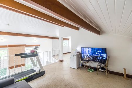 Casa de condomínio à venda com 385m², 2 quartos e 5 vagas Casa de condomínio à venda com 385m², 2 quartos e 5 vagasSala