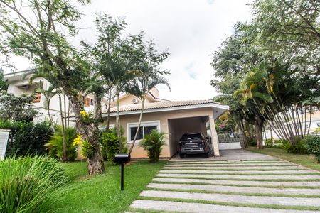 Casa de condomínio à venda com 385m², 2 quartos e 5 vagas Casa de condomínio à venda com 385m², 2 quartos e 5 vagasGaragem