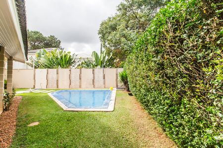 Casa de condomínio à venda com 385m², 2 quartos e 5 vagas Casa de condomínio à venda com 385m², 2 quartos e 5 vagasPiscina