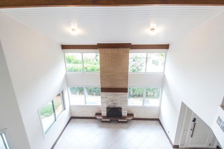 Casa de condomínio à venda com 385m², 2 quartos e 5 vagas Casa de condomínio à venda com 385m², 2 quartos e 5 vagasDetalhe Sala