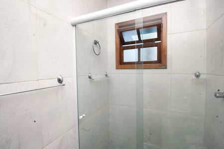 Apartamento para alugar com 100m², 3 quartos e 1 vaga Apartamento para alugar com 100m², 3 quartos e 1 vagaBanheiro da Suíte 2