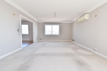 Apartamento à venda com 320m², 3 quartos e 2 vagasSala de tv