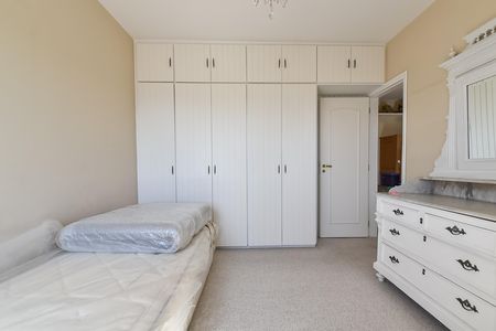 Apartamento à venda com 320m², 3 quartos e 2 vagasQuarto 2
