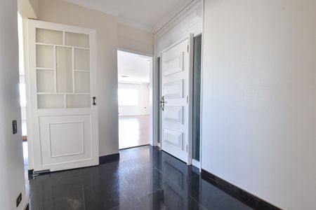 Apartamento à venda com 320m², 3 quartos e 2 vagasHall dos quartos