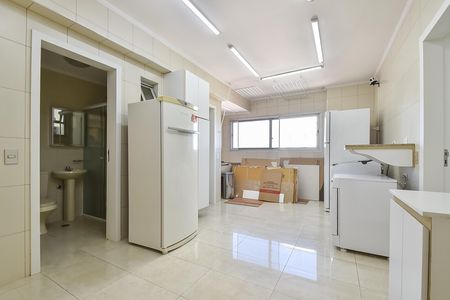 Apartamento à venda com 320m², 3 quartos e 2 vagasÁrea de serviço