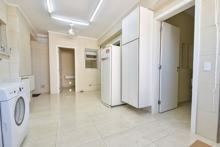 Apartamento à venda com 320m², 3 quartos e 2 vagasÁrea de serviço