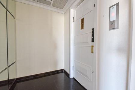 Apartamento à venda com 320m², 3 quartos e 2 vagasHall privativo elevador