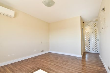 Apartamento à venda com 320m², 3 quartos e 2 vagasSuíte