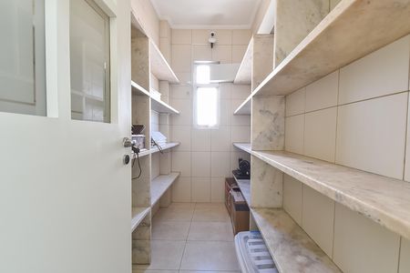 Apartamento à venda com 320m², 3 quartos e 2 vagasDespensa