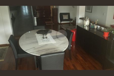 Casa à venda com 3 quartos, 300m² em Jardim Franca, São Paulo