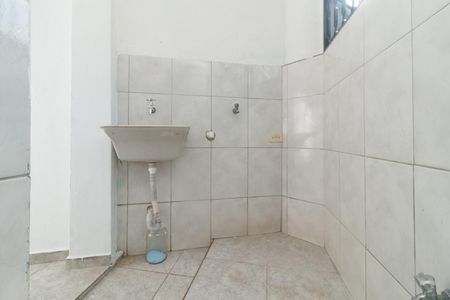 Casa para alugar com 60m², 1 quarto e sem vagaÁrea de Serviço