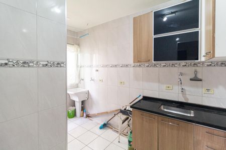 Apartamento para alugar com 49m², 2 quartos e 1 vaga Apartamento para alugar com 49m², 2 quartos e 1 vagaCozinha e área de serviço