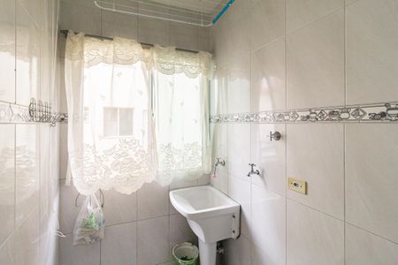 Apartamento para alugar com 49m², 2 quartos e 1 vaga Apartamento para alugar com 49m², 2 quartos e 1 vagaCozinha e área de serviço