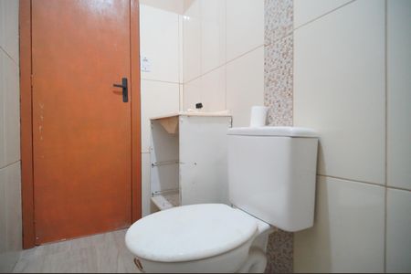 Casa à venda com 106m², 3 quartos e 1 vagaBanheiro 2