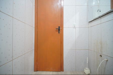 Casa à venda com 106m², 3 quartos e 1 vagaBanheiro 1