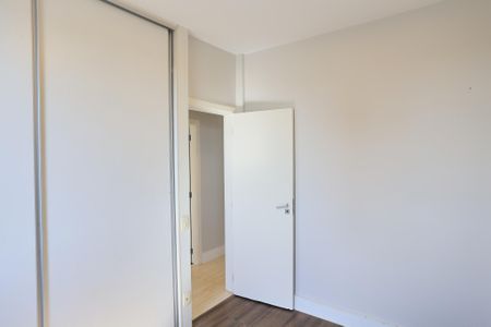 Apartamento para alugar com 72m², 2 quartos e 1 vagaQuarto 1