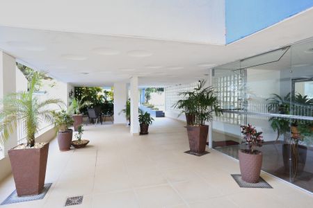 Apartamento para alugar com 72m², 2 quartos e 1 vagaÁrea comum