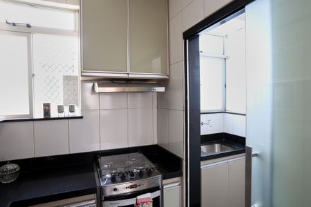 Apartamento para alugar com 72m², 2 quartos e 1 vagaCozinha